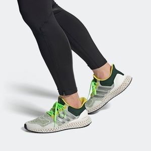 NEW IN BOX Adidas ULTRA 4D Running Shoes